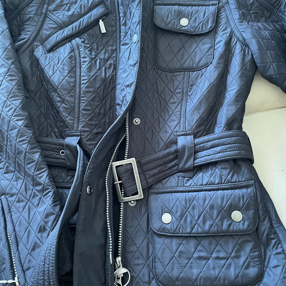 Barbour belted jacket - Picture 2 of 12